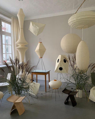 Akari E Sculptural Mulberry Paper Pendant Light