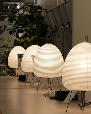 Oiva Scandinavian Paper Table Lamp