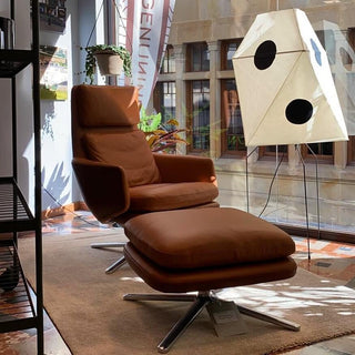 Akari Mulberry Paper Floor Lamp