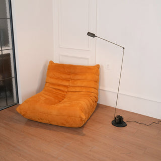 Apex Flex Minimalist Metal Floor Light