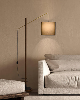 Archer Minimalist Metal Floor Light