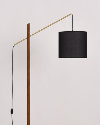 Archer Minimalist Metal Floor Light