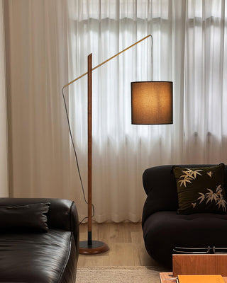 Archer Minimalist Metal Floor Light