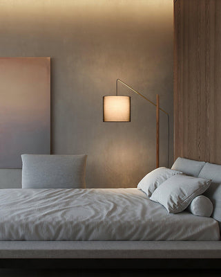 Archer Minimalist Metal Floor Light
