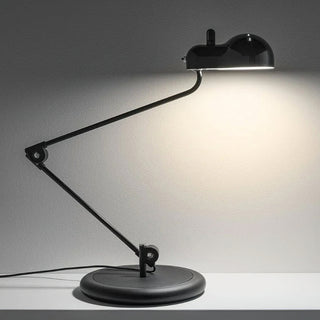 Arcto Modern Metal Table Lamp