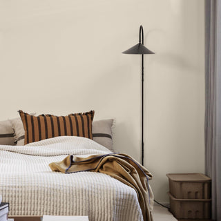 Arum Minimalist Iron Wall Light