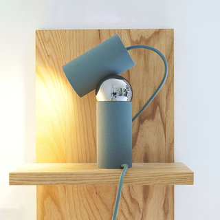 Lila Modern Metal Wall Sconce
