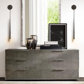 Eclat Minimalist Brass Wall Light