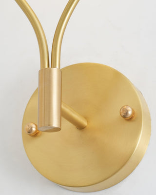 Veyra Minimalist Brass Wall Light