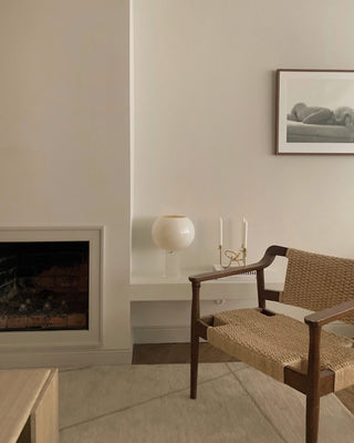 Milo Minimalist Opal Glass Table Lamp