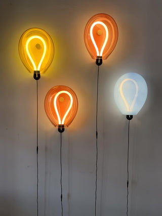 Bulla Aesthetic Glass Wall Light