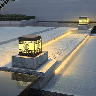 Linyi Traditional Metal Garden Light