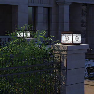 Linyi Traditional Metal Garden Light