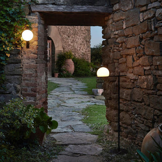 Circ Slim Cantilever Floor Lamp