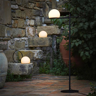 Circ Slim Cantilever Floor Lamp