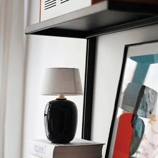 Como Red Ceramic White Linen Table Lamp