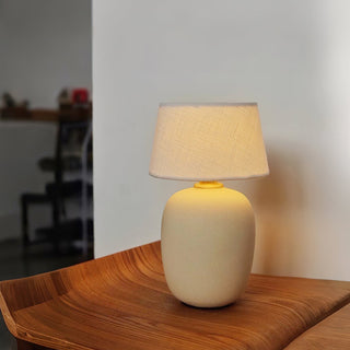 Como Red Ceramic White Linen Table Lamp