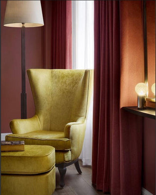Aura Mid-Century Modern Brass Table Light