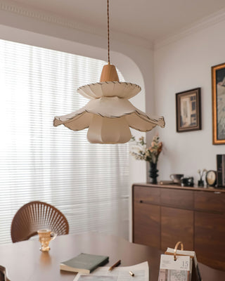 Daisy Charm Vintage Cloth Pendant Light