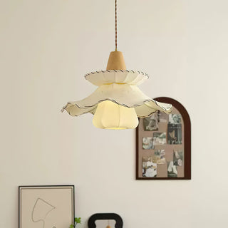 Daisy Charm Vintage Cloth Pendant Light