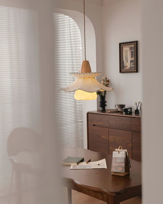 Daisy Charm Vintage Cloth Pendant Light