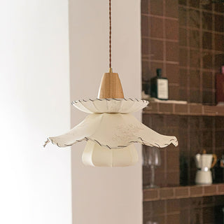 Daisy Charm Vintage Cloth Pendant Light