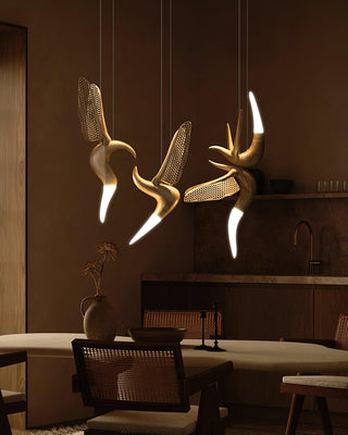 Avis Volitant Wood Chandelier
