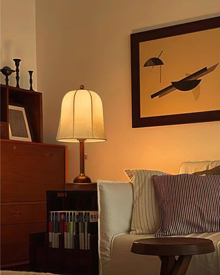 Daphne Retro Wood Table Light