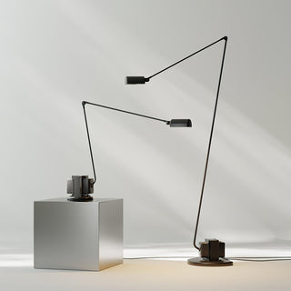 Apex Flex Minimalist Metal Floor Light