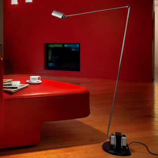 Apex Flex Minimalist Metal Floor Light