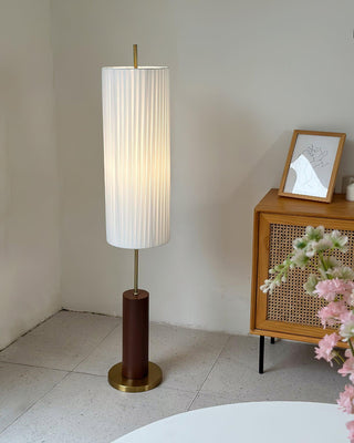 Dorica Contemporary Iron Floor Light