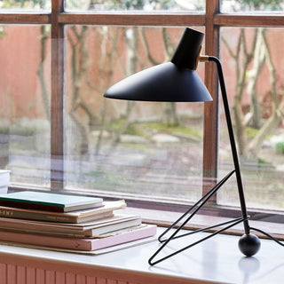 Liora Mid-Century Metal Table Lamp