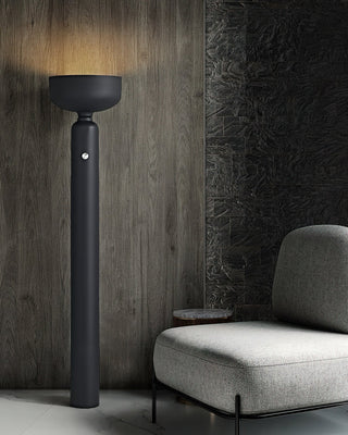 Nova Minimalist Black Floor Lamp