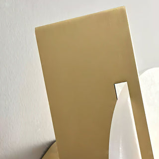 Vesta Modern Alabaster Wall Lamp