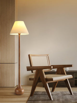 Malleus Slim Wood Floor Lamp