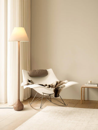 Malleus Slim Wood Floor Lamp