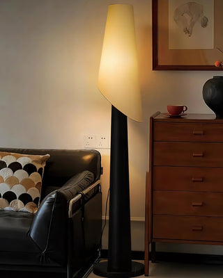 Vela Modern Wood Floor Lamp