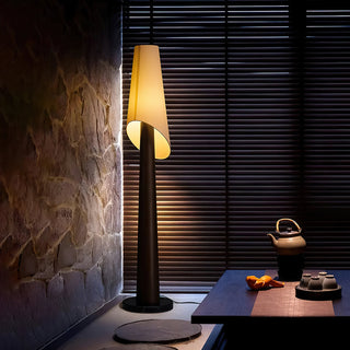 Vela Modern Wood Floor Lamp
