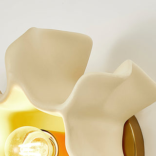 Fleur Cream Resin Wall Sconce