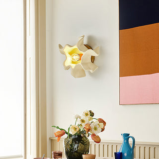 Fleur Cream Resin Wall Sconce