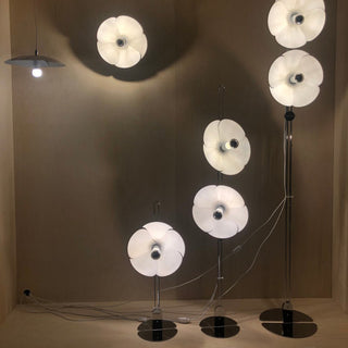 Kaelin Single Flower Table Lamp