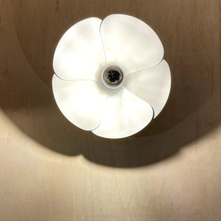 Mara Flower Classic Metal Wall Light