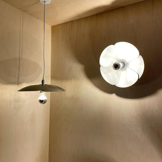 Mara Flower Classic Metal Wall Light