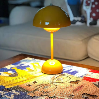 Jasper Retro Metal Mushroom Table Lamp