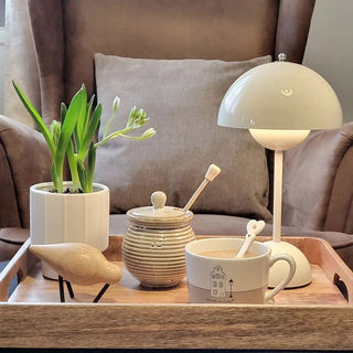 Jasper Retro Metal Mushroom Table Lamp