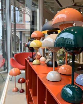 Jasper Retro Metal Mushroom Table Lamp