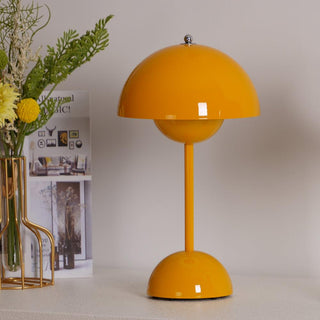 Jasper Retro Metal Mushroom Table Lamp