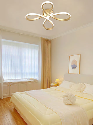 Lumiere Modern Ribbon Chandelier