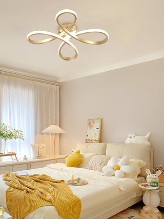 Lumiere Modern Ribbon Chandelier
