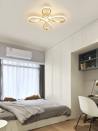 Lumiere Modern Ribbon Chandelier